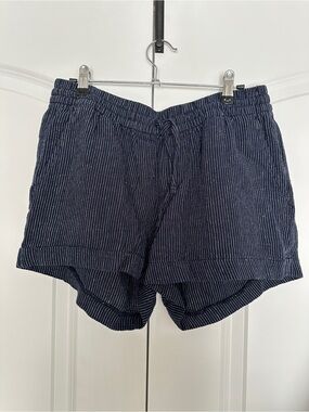 Old Navy Linen Blend Pinstripe Drawstring Waist Navy Shorts